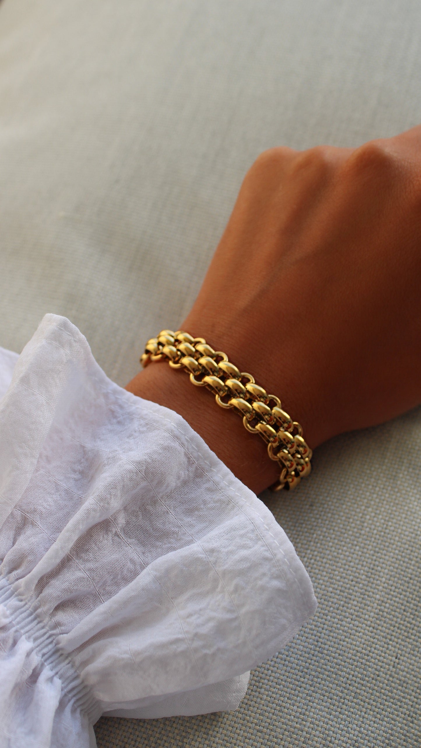 Pulseira dourada