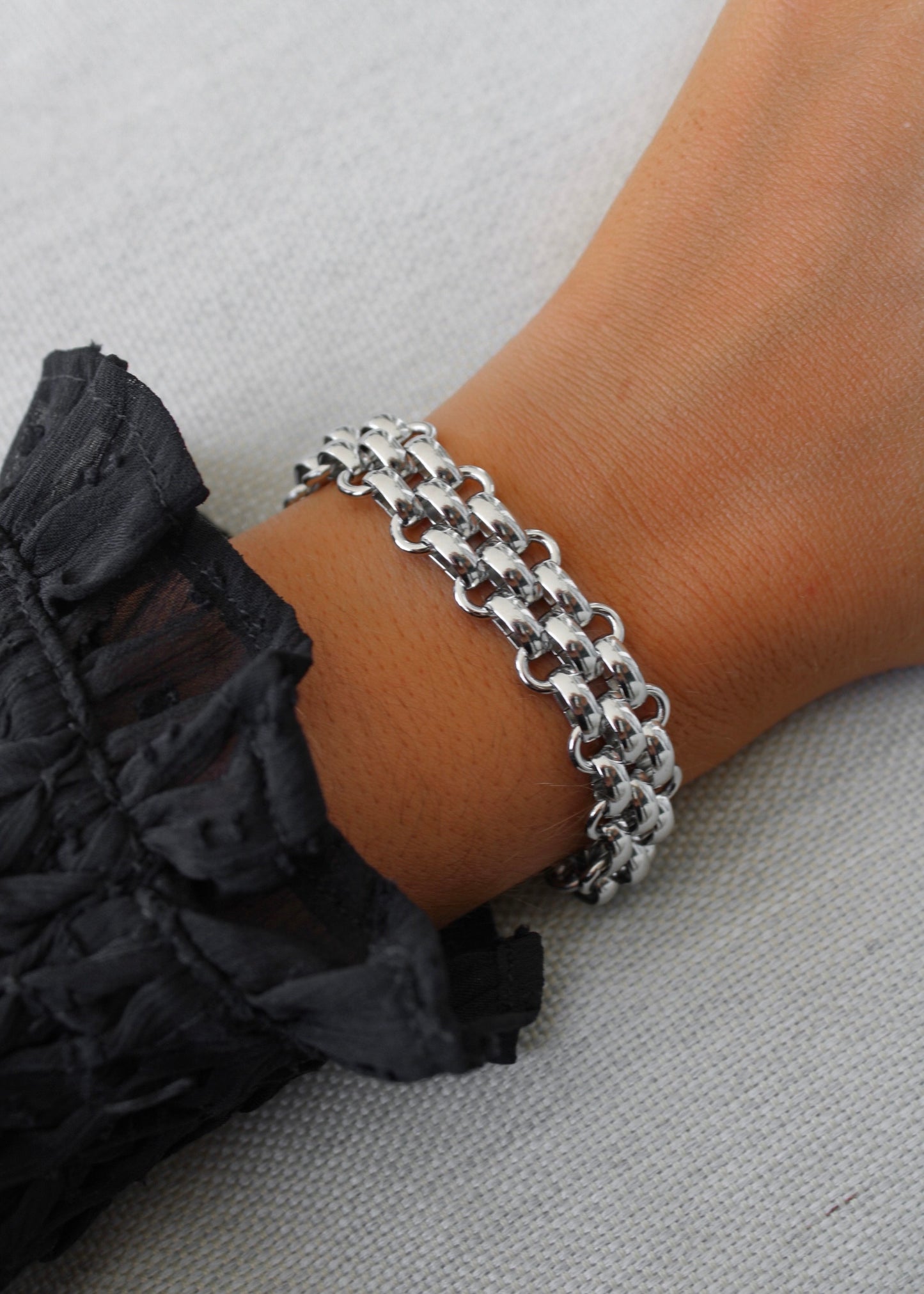 Pulseira prateada