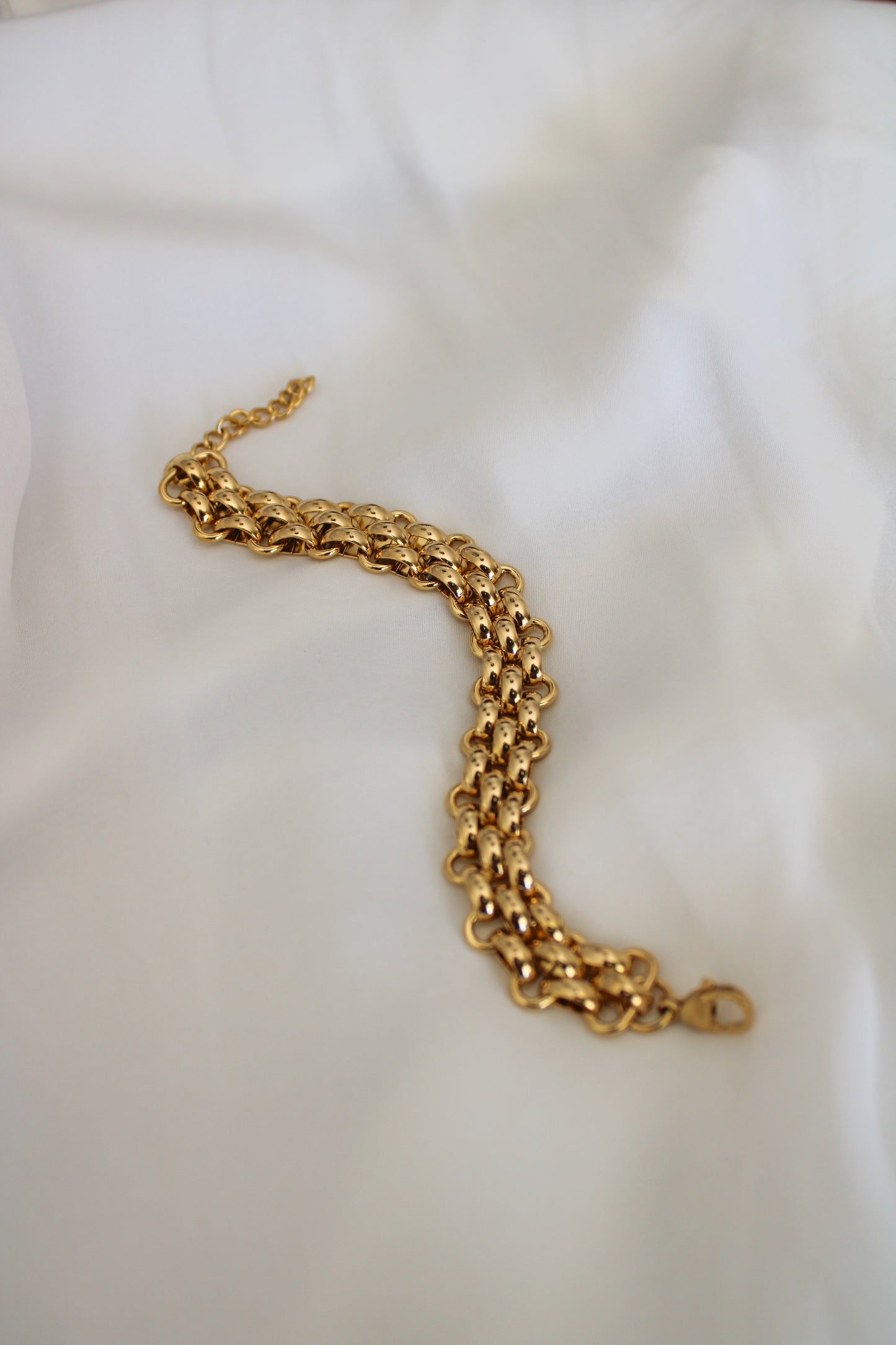 Pulseira dourada
