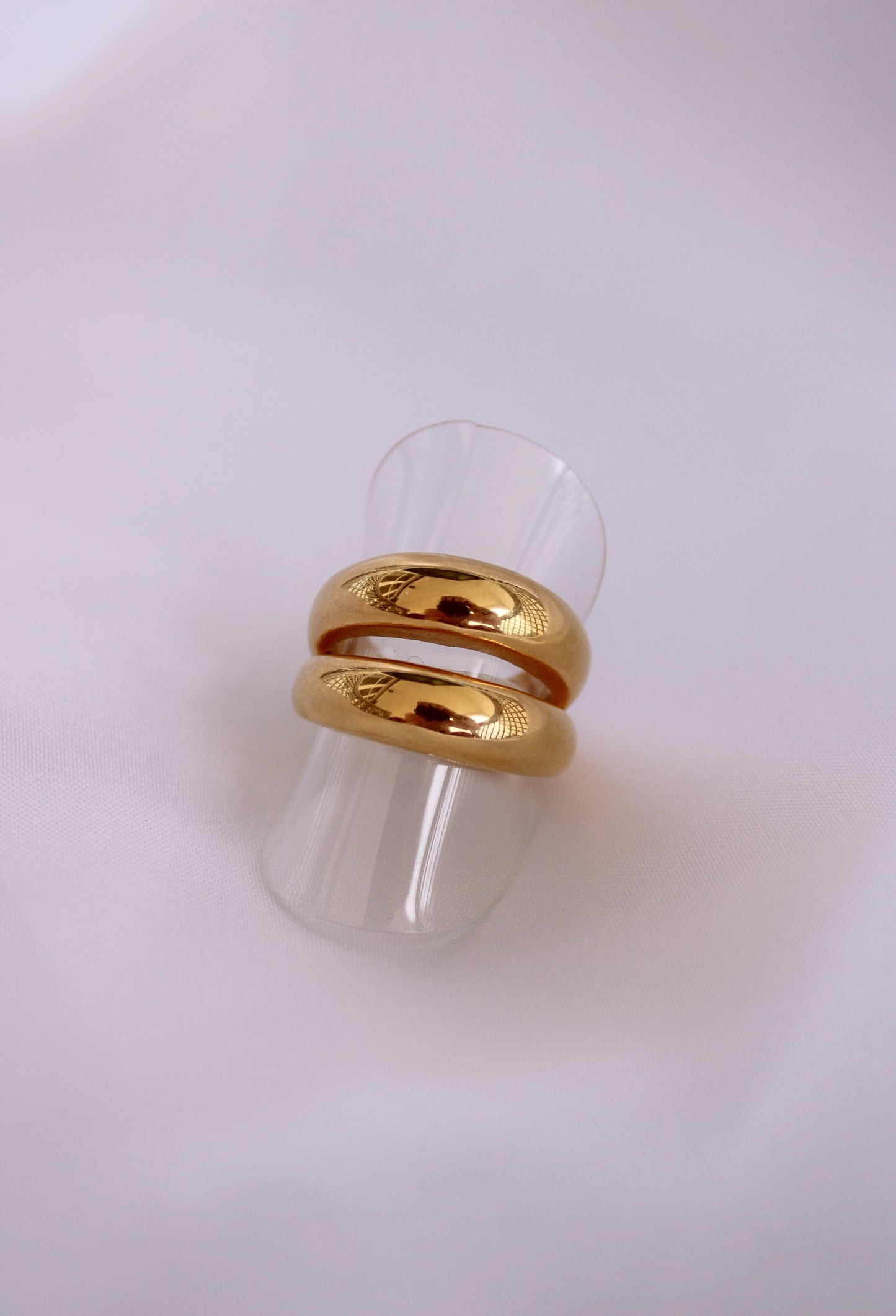 Anel dourado