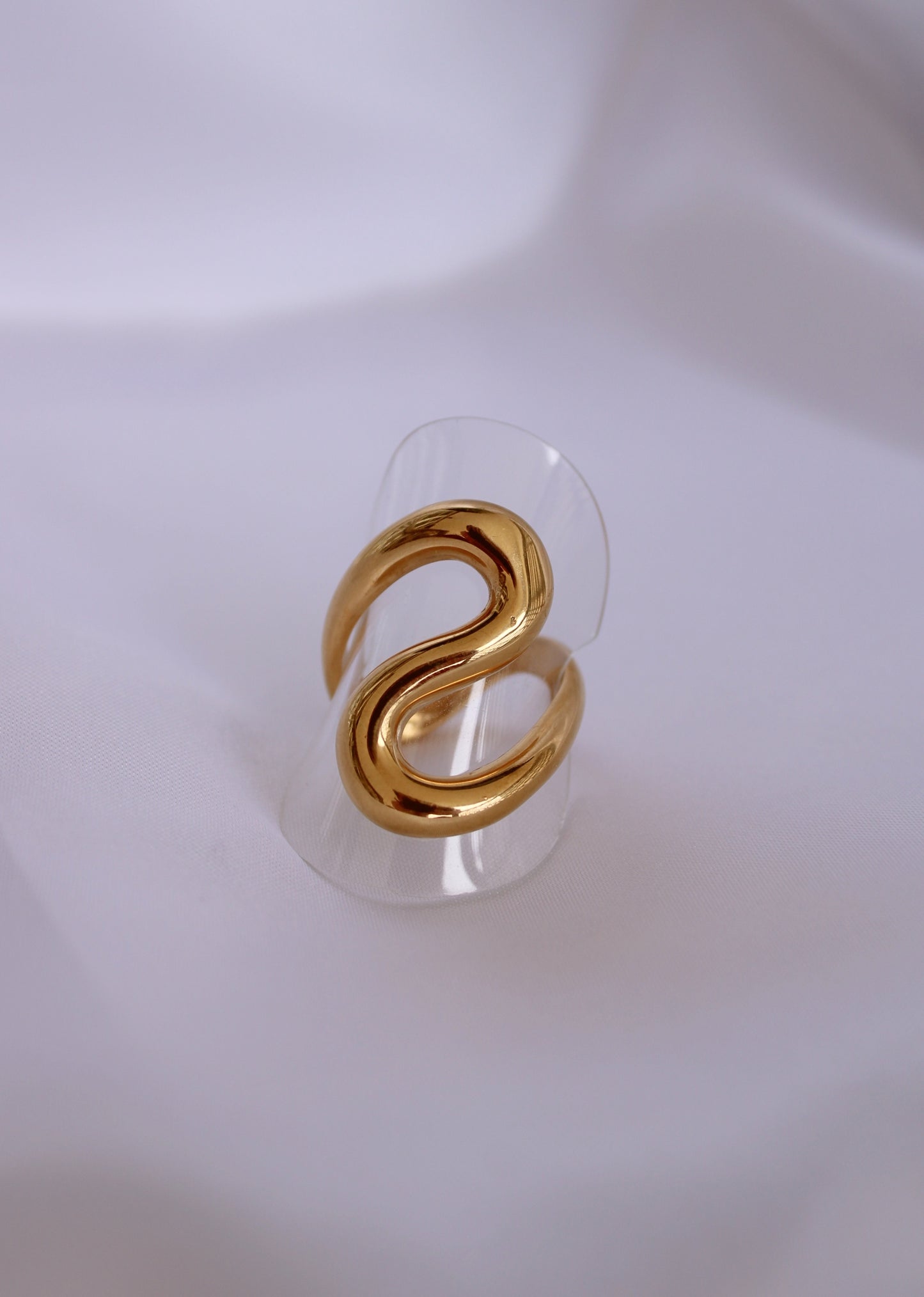 Anel dourado